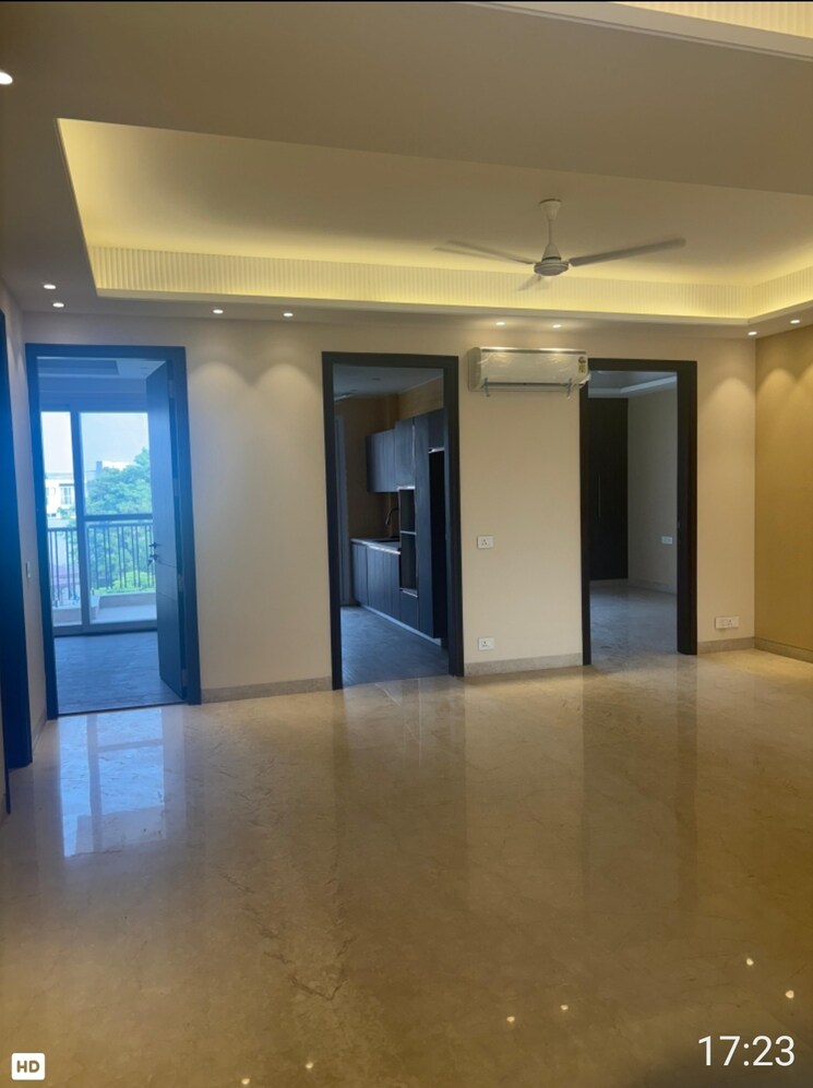 Room, palam vihar 4 Bedroom 3000 Sq.Ft. Builder Floor In Palam Vihar Gurgaon 8839881
