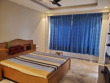 Bedroom in 3 BHK Apartment at Sector 102 – for Rent