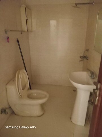 Bathroom in 3 BHK Builder Floor at Greater Kailash Part 3 – for Rent