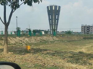  Plot – Garden View at Omaxe Metro City, Kalli Paschim - for Sale