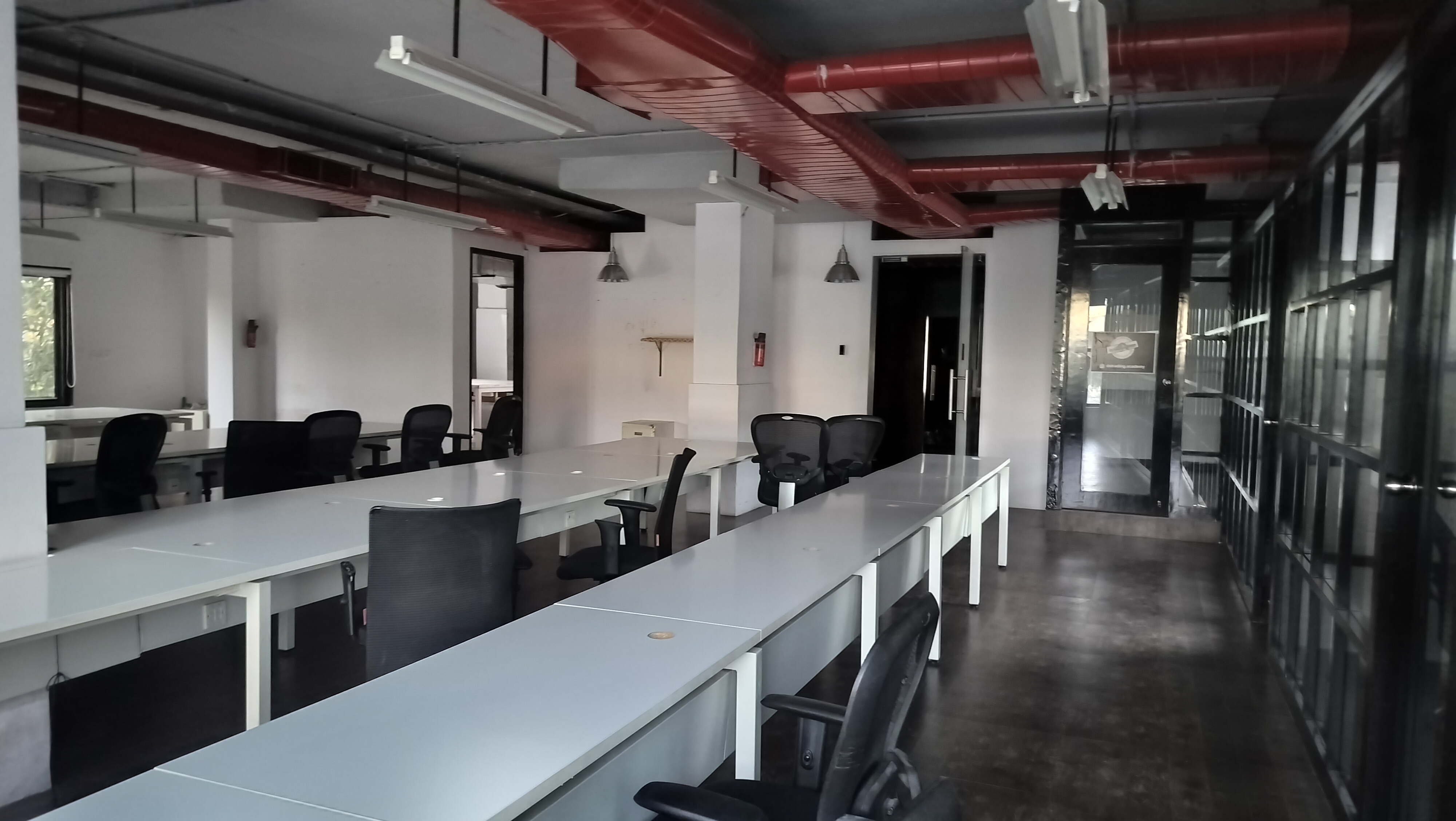 Office Space For Rent in Rojuthax 