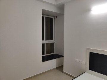 Room in 3 BHK Apartment at Bhartiya City Nikoo Homes II, Thanisandra Main Road – for Rent