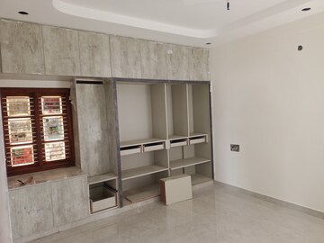 Room in 2 BHK Builder Floor at Confident Aries, Sarjapur – for Rent
