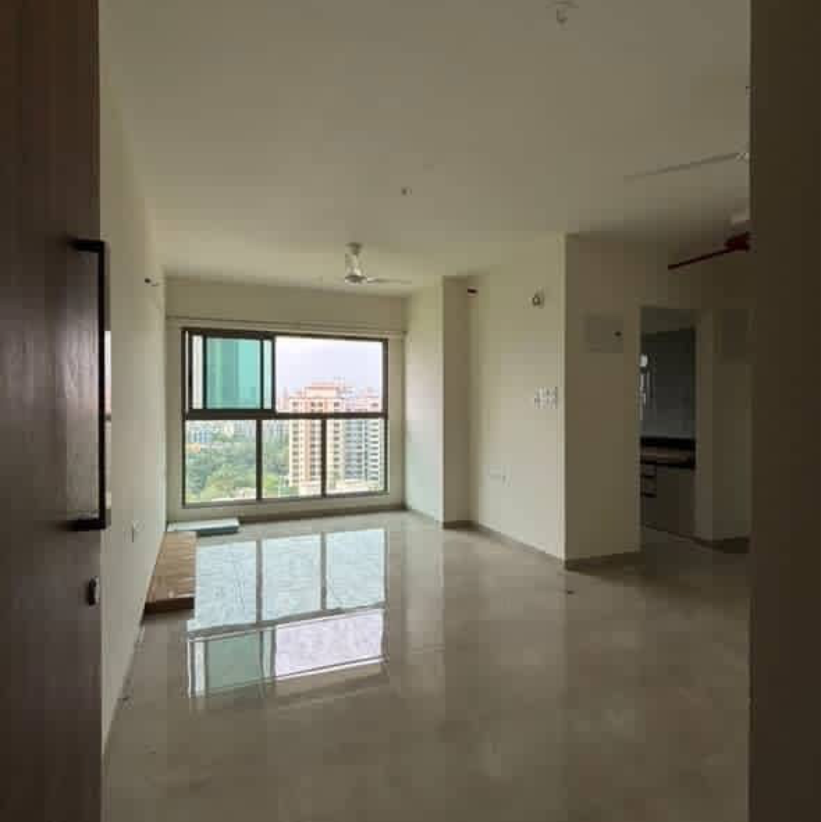 2 BHK Apartment For Rent in Sheth Irene