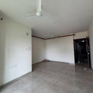 Room in 2 BHK Apartment at Sheth Irene, Malad West – for Rent