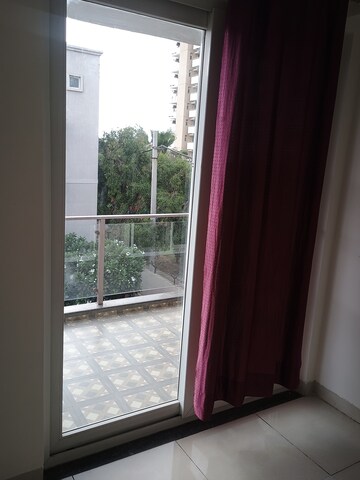 3 BHK Builder Floor For Rent in BPTP Amstoria Plot, Sector 102