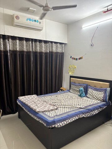 Bedroom in 2 BHK Apartment at Lodha Fiorenza, Goregaon East – for Rent
