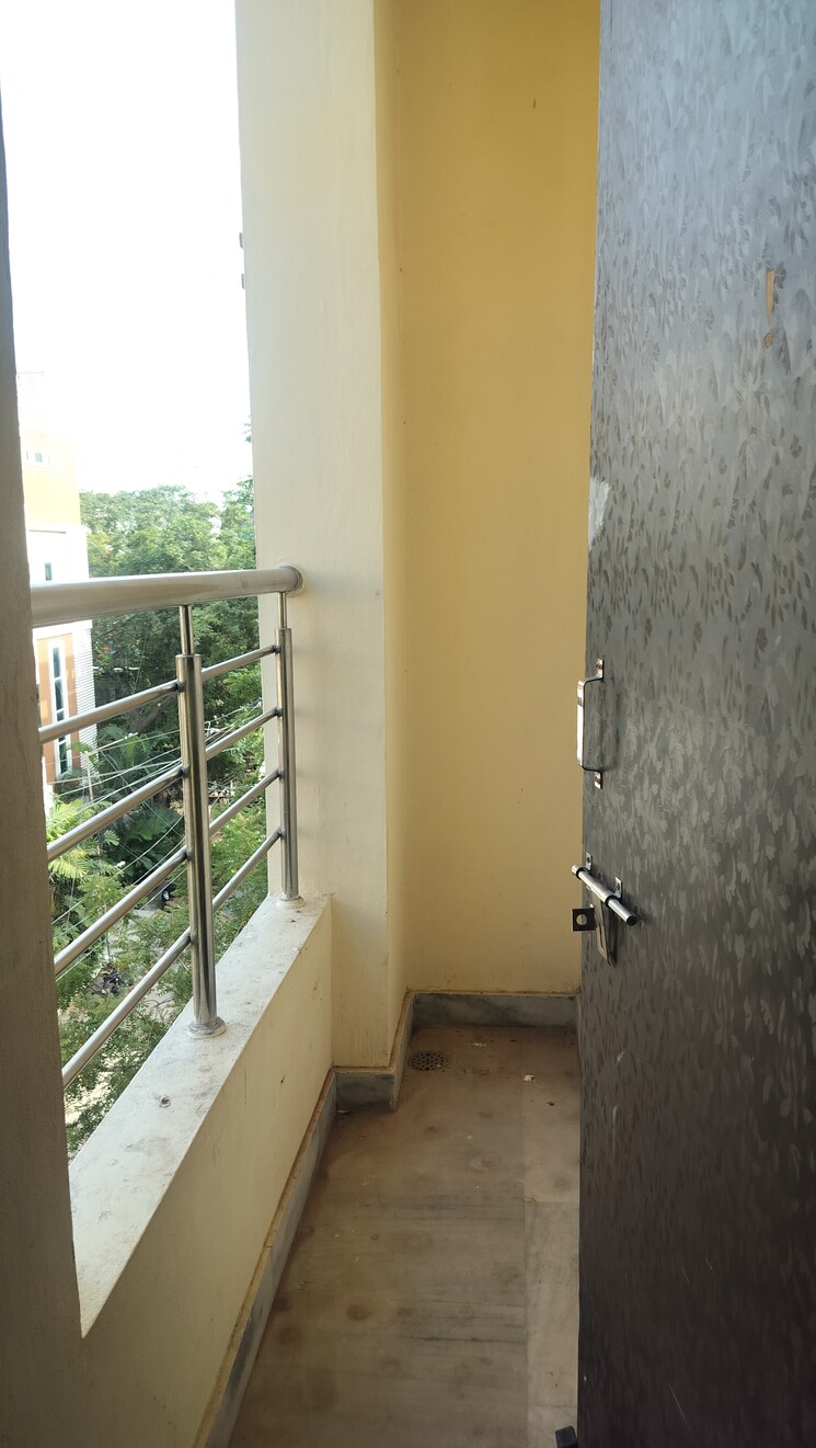 Balcony, jubilee hills 3 Bedroom 3000 Sq.Ft. Apartment In Jubilee Hills Hyderabad 8839946