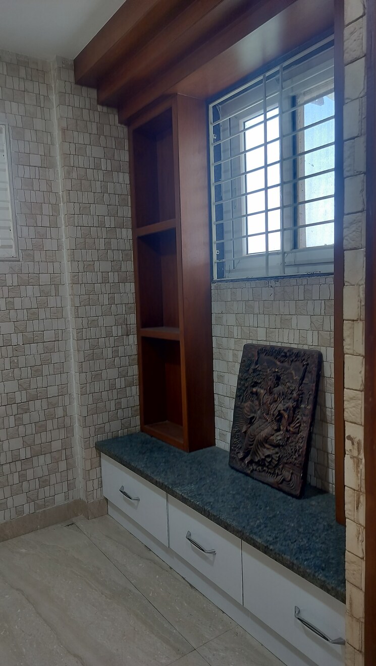 Bathroom, jubilee hills 3 Bedroom 3000 Sq.Ft. Apartment In Jubilee Hills Hyderabad 8839946