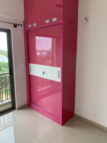 Room in 3 BHK Apartment at Goyal and Co Orchid Greens, Kannur – for Rent