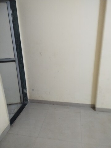 Room in 1 BHK Apartment at SRA Building Chembur, Chembur – for Rent