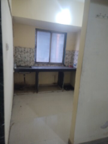 Room in 1 BHK Apartment at SRA Building Chembur, Chembur – for Rent