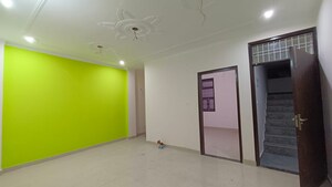 Room in 2 BHK Builder Floor at Chattarpur – for Rent