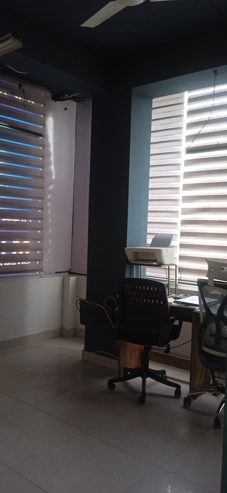 undefined, igi airport area Commercial Office Space 1800 Sq.Ft. In Igi Airport Area Delhi 8839971