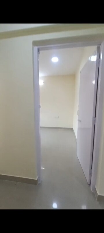 Furnished Amenities in 2 BHK Apartment at Devashish CHS, Vakola – for Rent