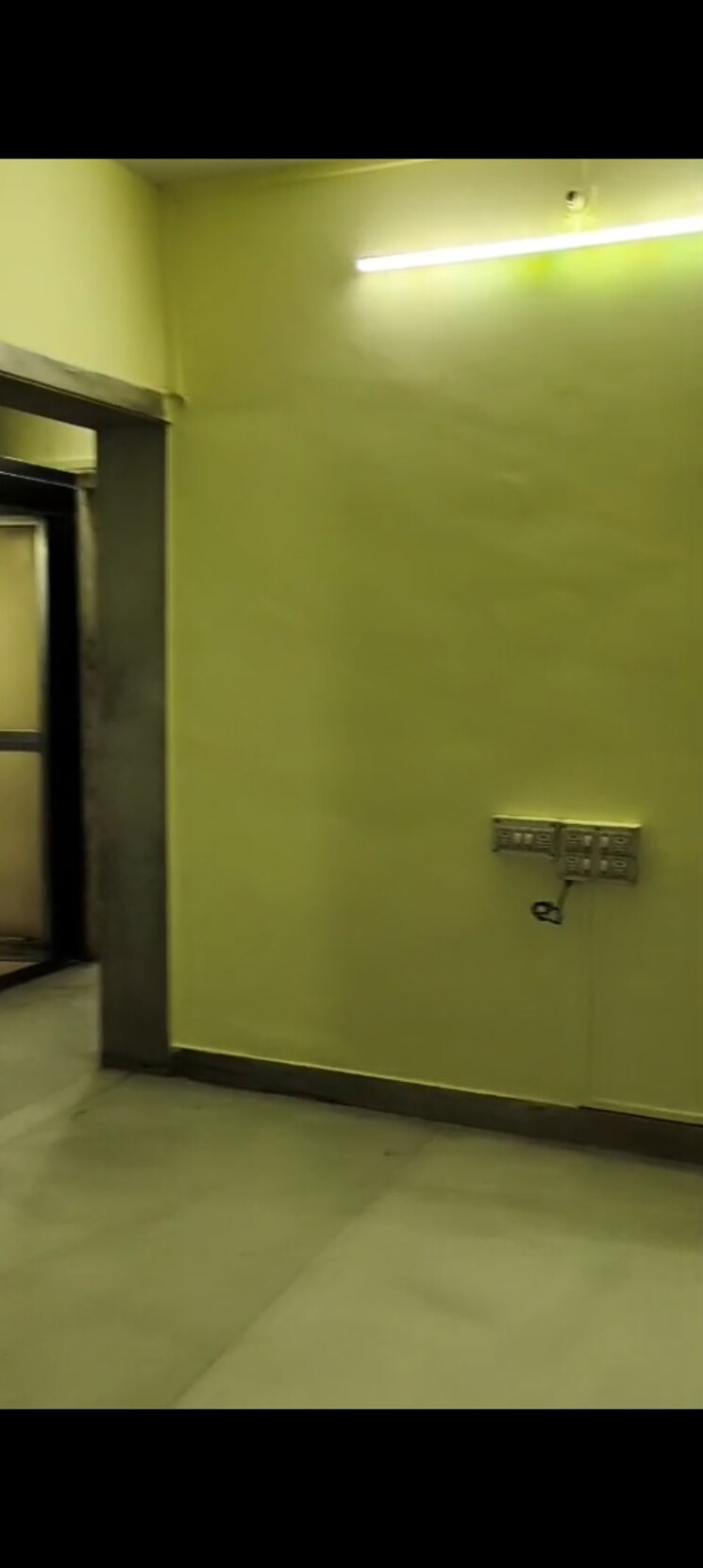 Room, happy-house 2 Bedroom 700 Sq.Ft. Apartment In Vakola Mumbai 8839995