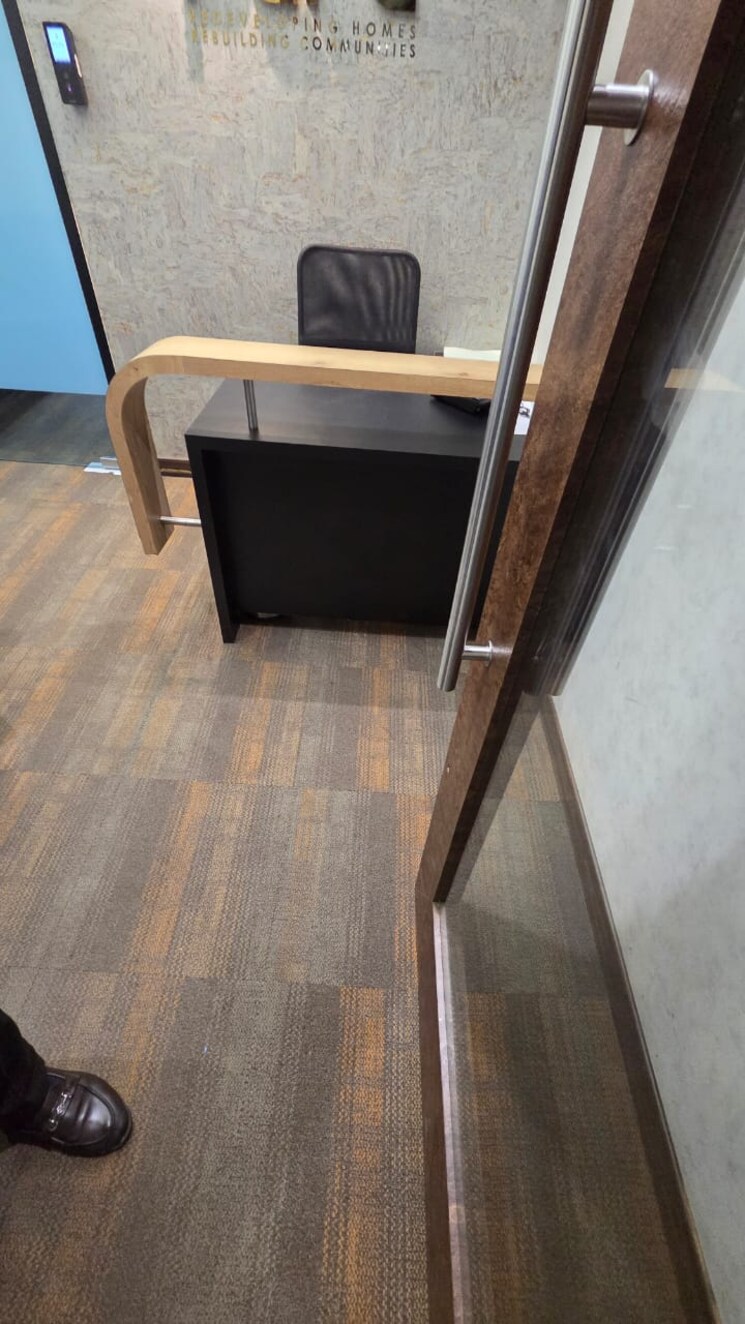 undefined, dlh-park Commercial Office Space 2180 Sq.Ft. In Malad West Mumbai 8839999