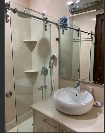 Bathroom in 3 BHK Builder Floor at Florence Nightingale Lane, Green Park – for Rent