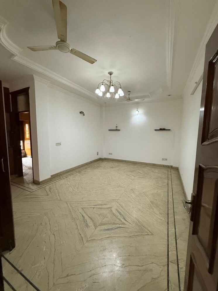 Bedroom, kalkaji 2 Bedroom 1400 Sq.Ft. Builder Floor In Kalkaji Delhi 8840087