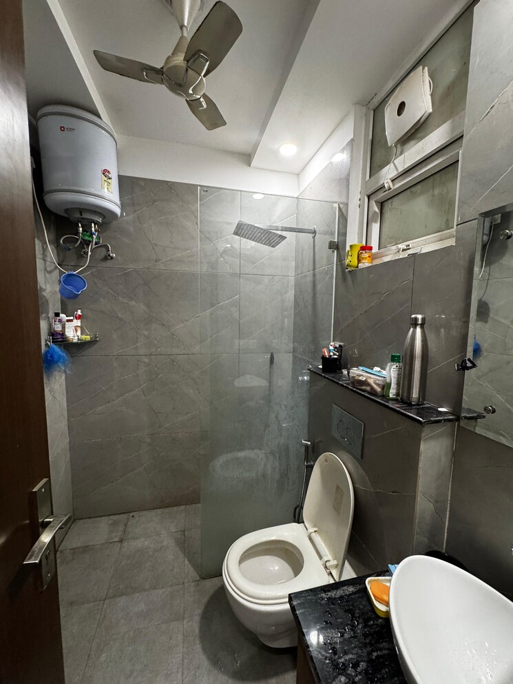 Bathroom, ss-100 4 Bedroom 3000 Sq.Ft. Builder Floor In Sector 49 Gurgaon 8840099
