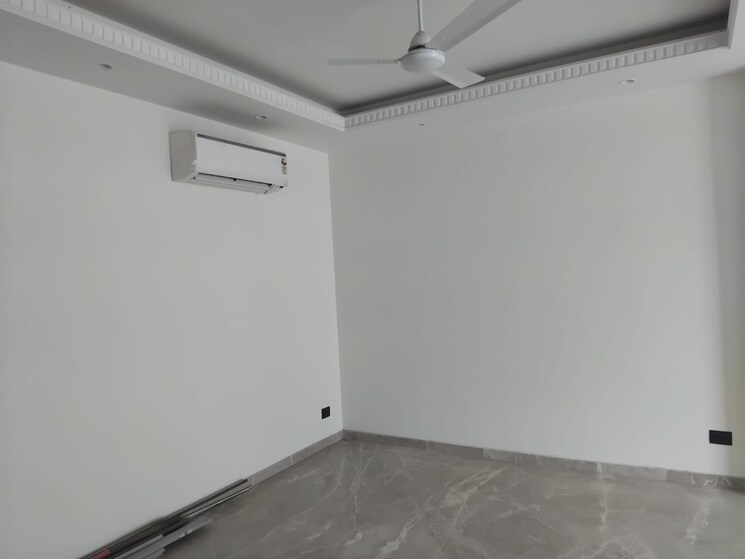 Room, safdarjung enclave 3 Bedroom 1950 Sq.Ft. Builder Floor In Safdarjung Enclave Delhi 8840106