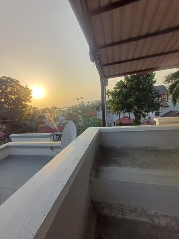 Balcony in 3 BHK Independent House at JakhaN-Rajpur Road – for Rent