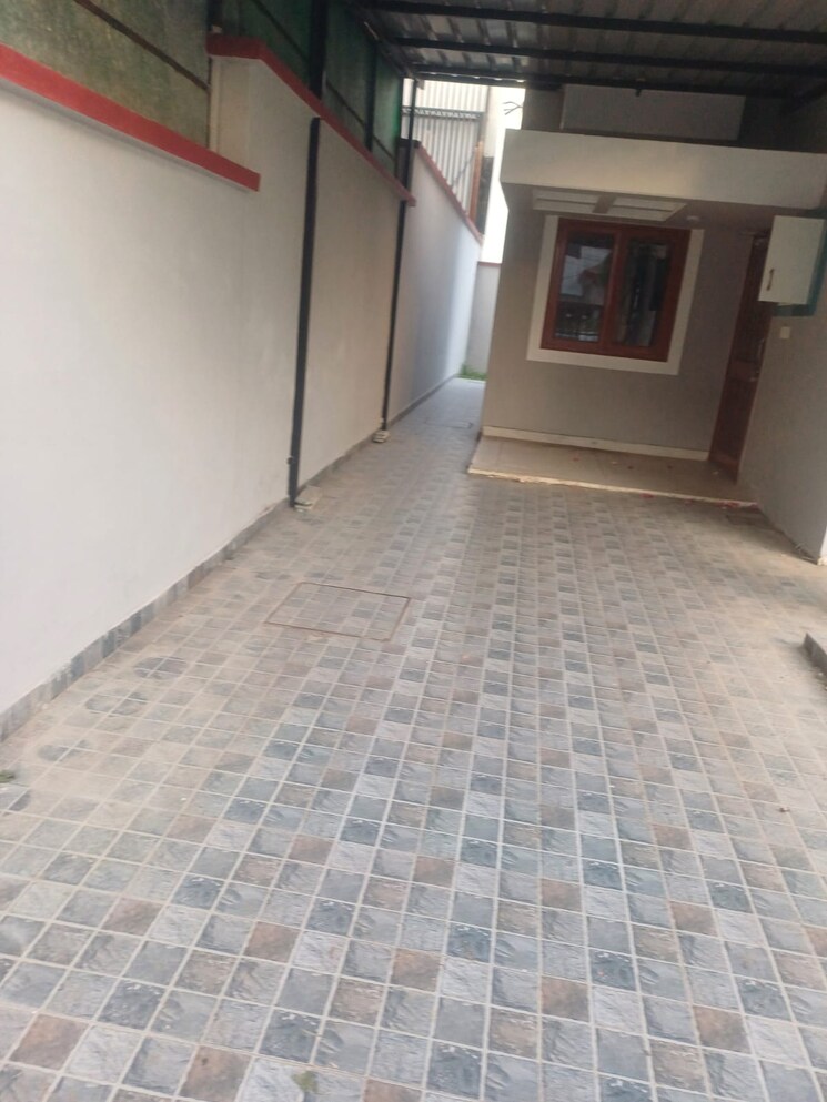 Balcony, jakhan rajpur road 3 Bedroom 230 Sq.Yd. Independent House In JakhaN Rajpur Road Dehradun 8840109