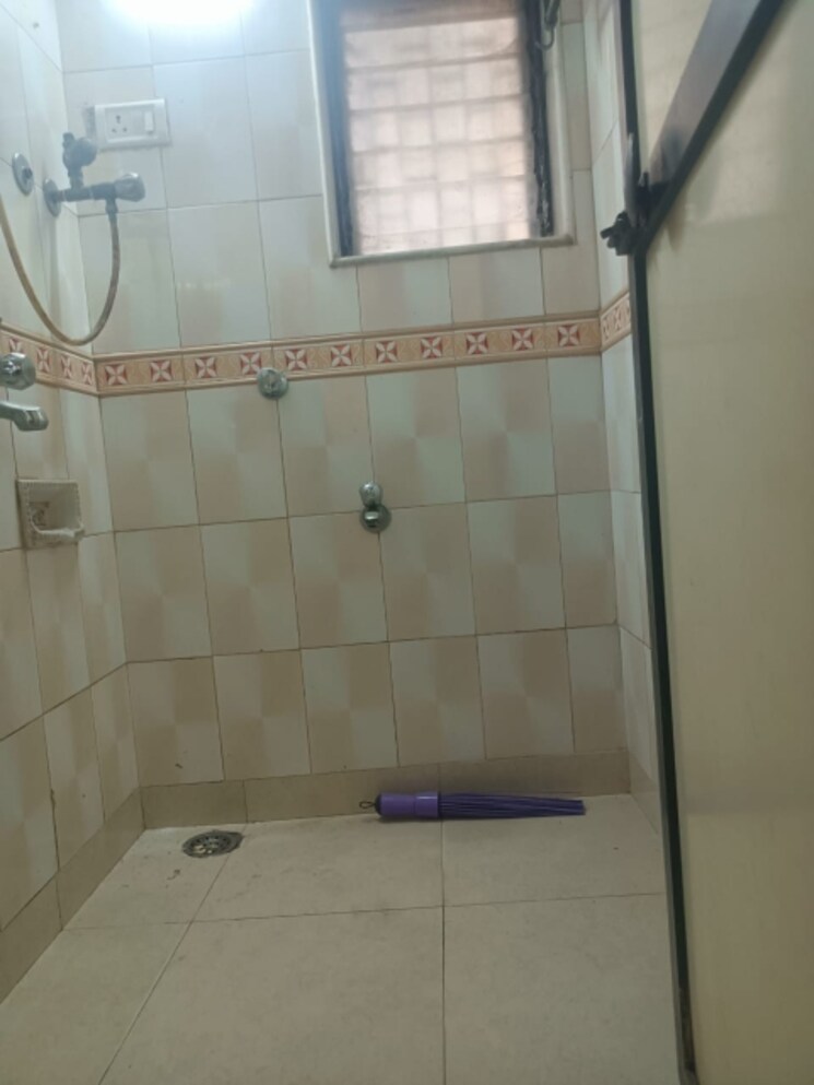 Bathroom, link-bird-chs 1 Bedroom 450 Sq.Ft. Apartment In Borivali West Mumbai 8840119