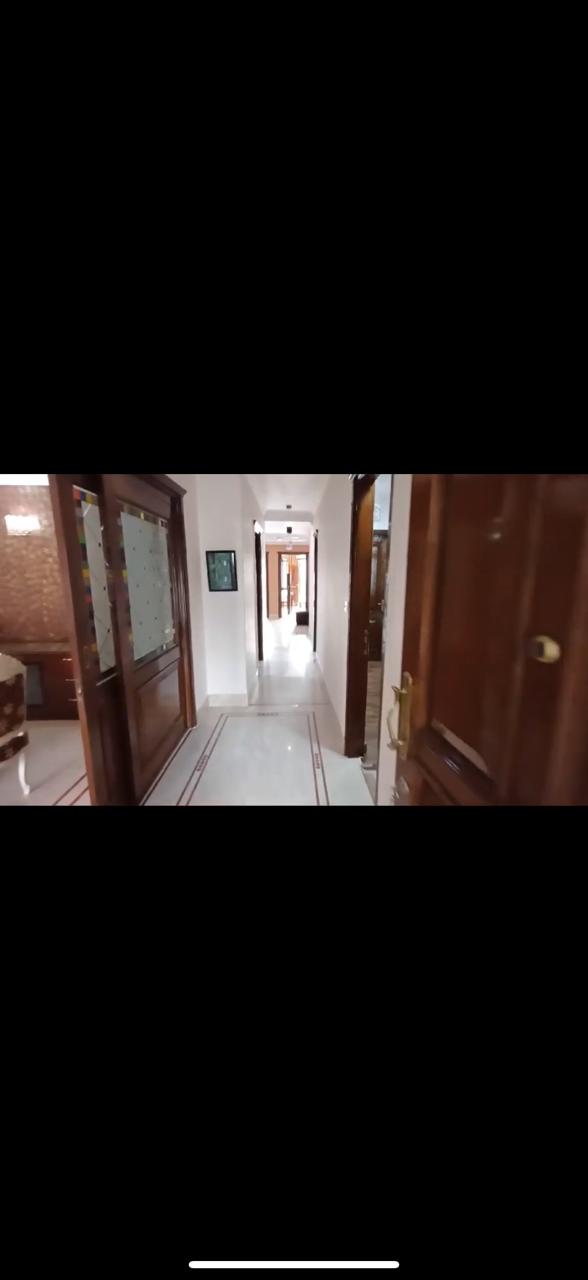 3 BHK Builder Floor For Rent in New Friends Colony 