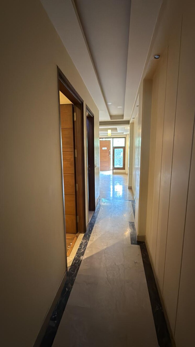 undefined, kalkaji 2 Bedroom 100 Sq.Yd. Builder Floor In Kalkaji Delhi 8840130