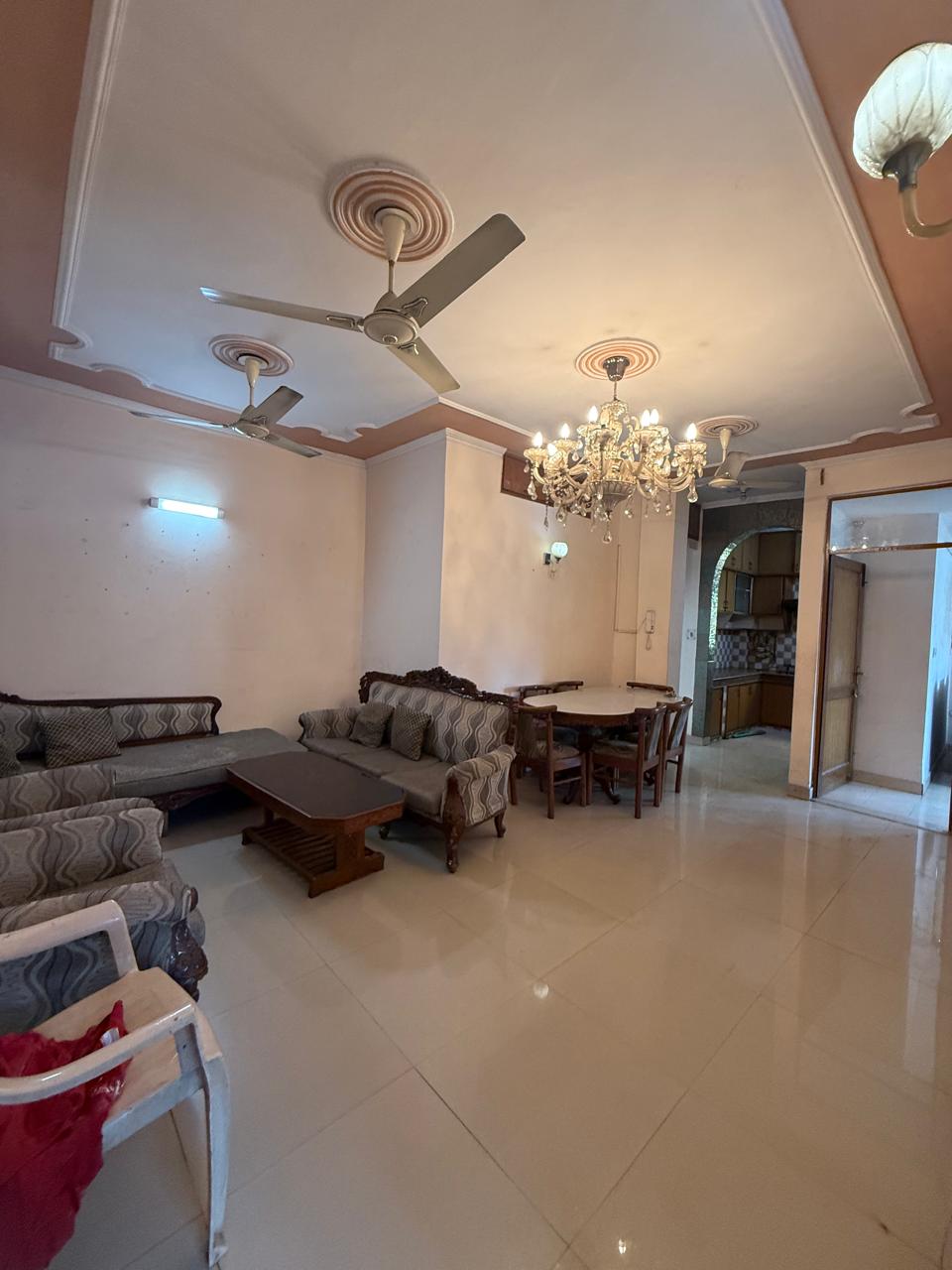 2 BHK Builder Floor For Rent in Kalkaji 