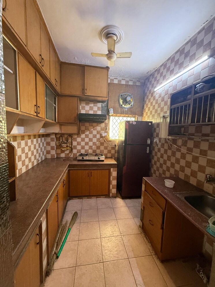 Kitchen, kalkaji 2 Bedroom 1200 Sq.Ft. Builder Floor In Kalkaji Delhi 8840138