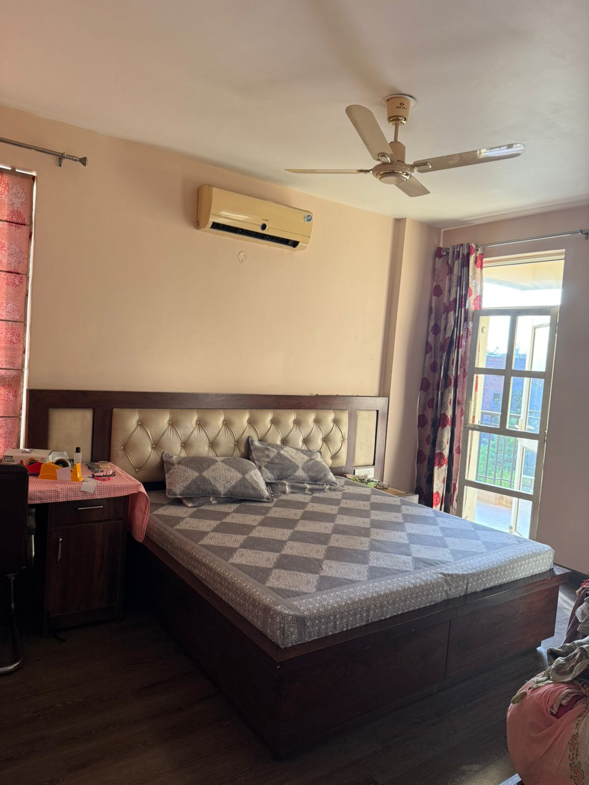 4 BHK + Pooja Room Builder Floor For Sale in Kishanpura