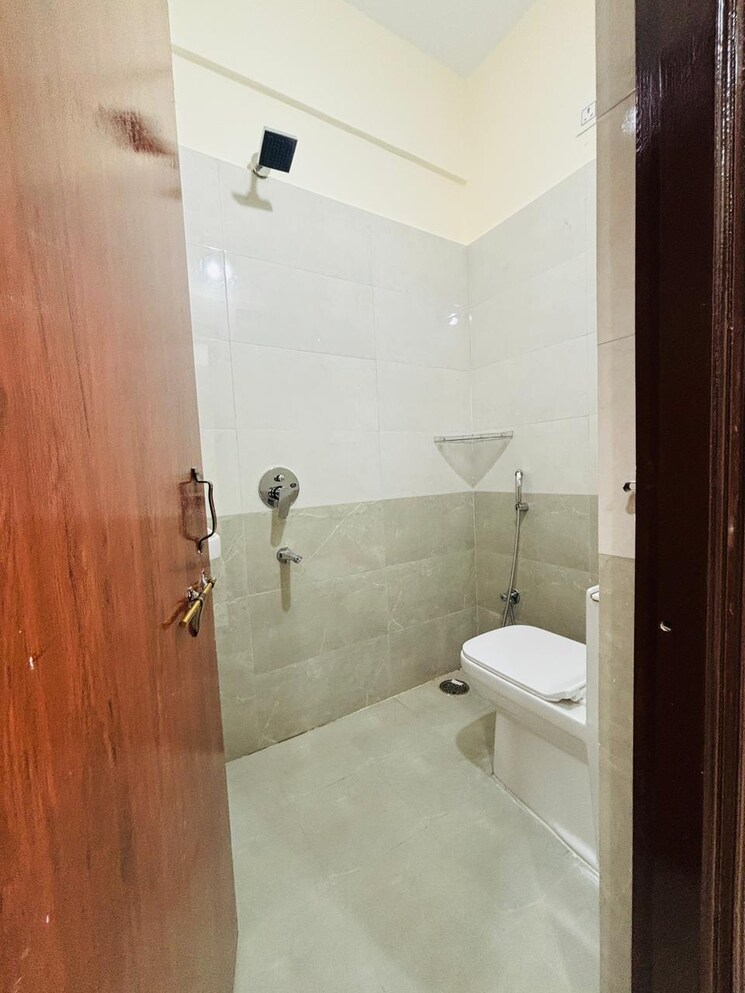 Bathroom, kondapur 1 Bedroom 610 Sq.Ft. Apartment In Kondapur Hyderabad 8840155
