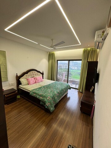 Bedroom in 3 BHK Apartment at Sayli Complex Prabhat Road, Prabhat Road – for Rent