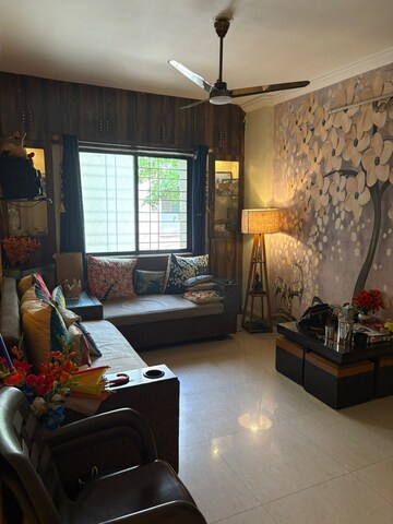 Living Room in 2 BHK Apartment at Vishalgad Apartment, Narayan Peth – for Rent