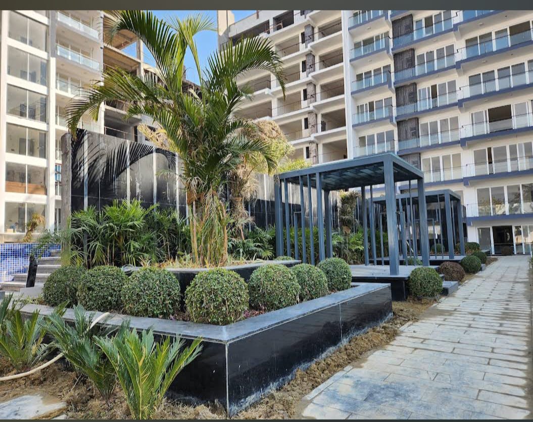 2 BHK + Pooja Room,Servant Room,Study Room,Extra Room Apartment For Rent in Mextron Paripaty 