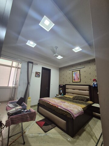 Living Room in 3 BHK Builder Floor at Sector 57 – for Rent