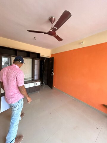 2 BHK Apartment For Rent in Dedhia Platinum Lawns, Ghodbunder Road