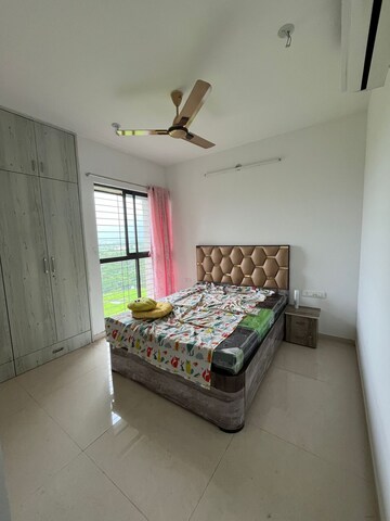 Bedroom in 2 BHK Apartment at Lodha Palava Marvella A H, Dombivli East – for Rent