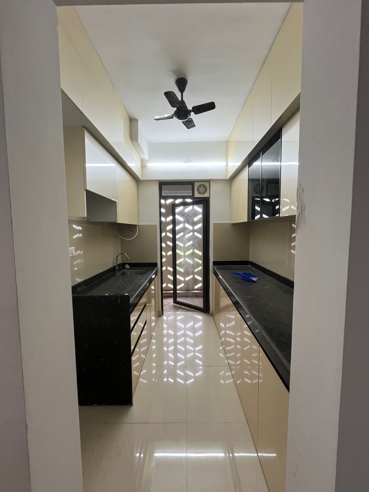 2 BHK Apartment For Rent in Lodha Palava Marvella A H