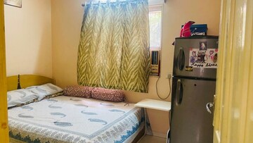 Bedroom in 2 BHK Apartment at Rosario CHS, Borivali West – for Rent