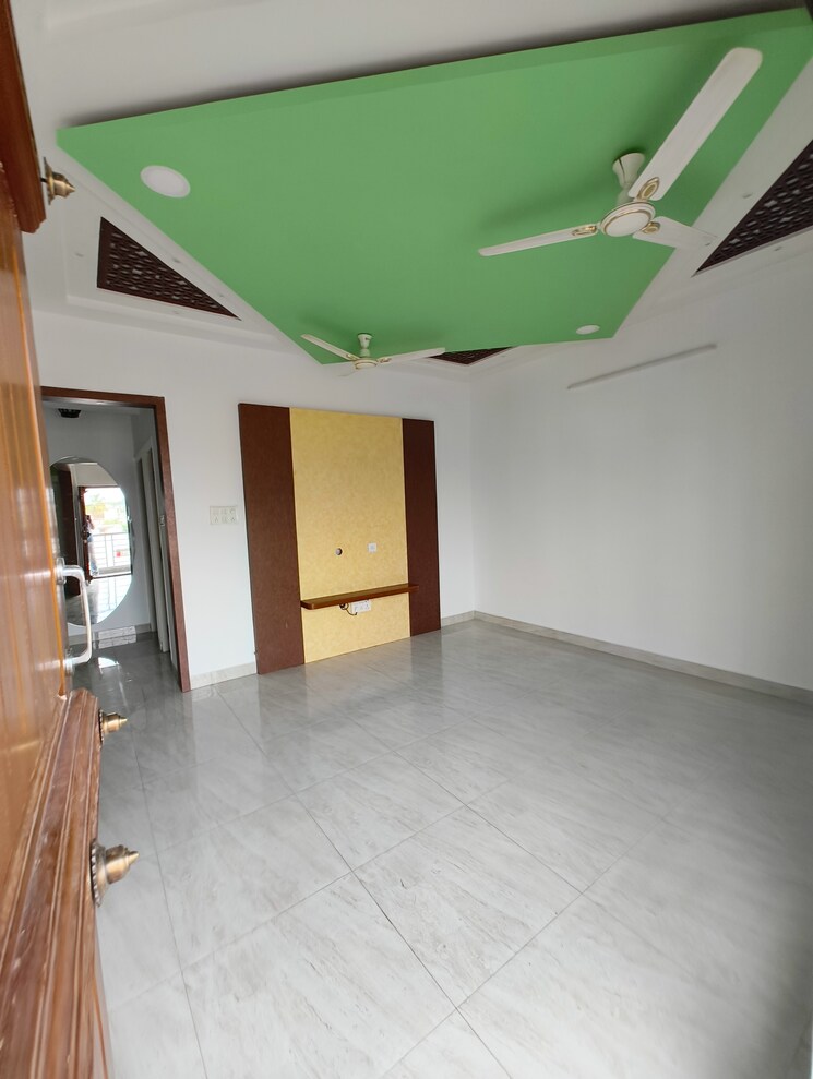 Room, dsr-divine 2 Bedroom 1200 Sq.Ft. Builder Floor In New Thippasandra Bangalore 8840210