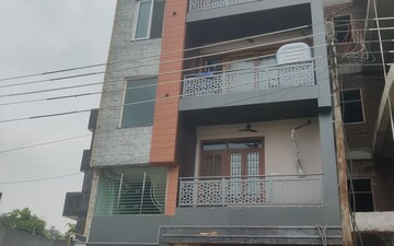 3 BHK Independent House For Rent in Omaxe Galaxy, Sector 112