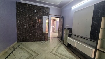 Bedroom in 2 BHK Builder Floor at Dilshad Garden – for Rent
