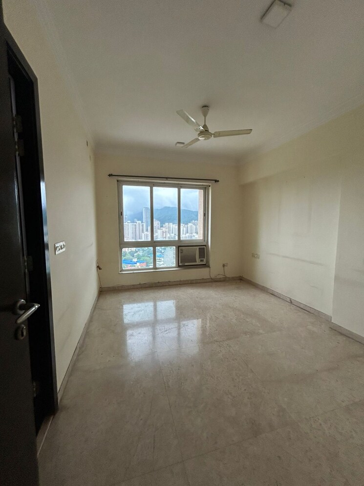 Room, vijay-orion-iii 4 Bedroom 2000 Sq.Ft. Apartment In Kavesar Thane 8840245