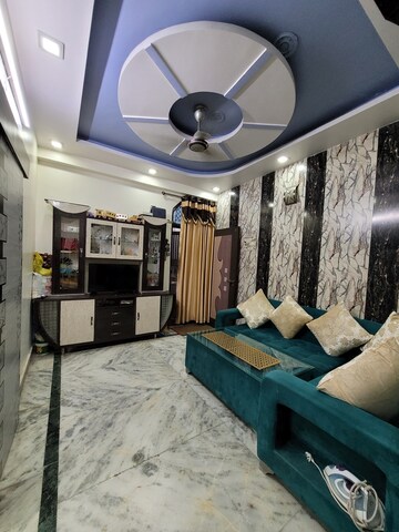 Living Room in 4 BHK Builder Floor at Dilshad Colony – for Sale
