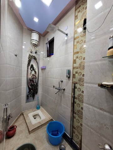 Attached Bathroom in 4 BHK Builder Floor at Dilshad Colony – for Sale