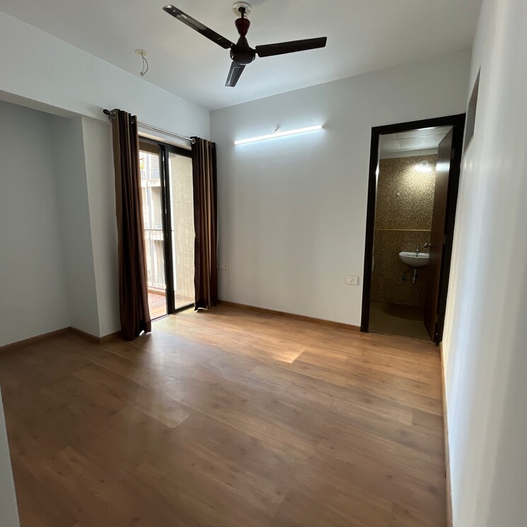 Room, lodha-palava-urbano-g-and-h 2 Bedroom 738 Sq.Ft. Apartment In Taloja Bypass Road Thane 8840252