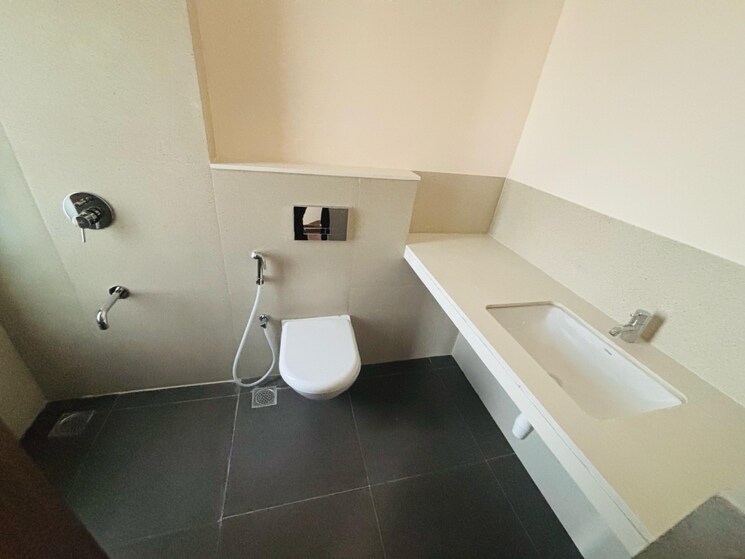 Bathroom, piramal-vaikunth 2 Bedroom 708 Sq.Ft. Apartment In Balkum Pada Thane 8840249